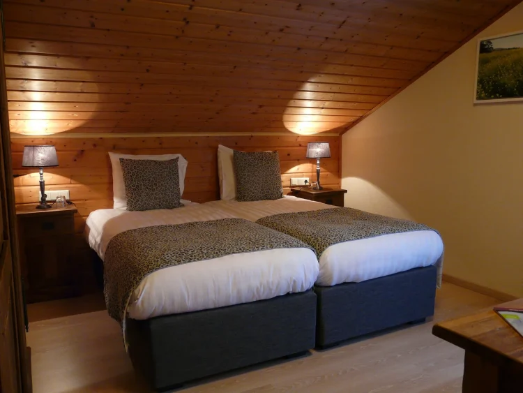 Standardzimmer A2 F1-1 ORG